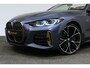BMW 4-Serie Cabrio M440i xDrive High Executive / Air Collar (nekverwarming / BMW Laserlight / Elektr. verstelbare voorstoelen (links met memory) / Harman Kardon Surround Sound / Stoelverwarming / 20" / Rondomzichtcamera / HUD / Apple Carplay - Android Auto / Adaptief M onderstel / Elektr. wegklapbare trekhaak / Leder interieur / Dodehoekdetectie / Achteruitrijcamera