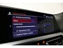 BMW 4-Serie Cabrio M440i xDrive High Executive / Air Collar (nekverwarming / BMW Laserlight / Elektr. verstelbare voorstoelen (links met memory) / Harman Kardon Surround Sound / Stoelverwarming / 20" / Rondomzichtcamera / HUD / Apple Carplay - Android Auto / Adaptief M onderstel / Elektr. wegklapbare trekhaak / Leder interieur / Dodehoekdetectie / Achteruitrijcamera