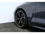 BMW 4-Serie Cabrio M440i xDrive High Executive / Air Collar (nekverwarming / BMW Laserlight / Elektr. verstelbare voorstoelen (links met memory) / Harman Kardon Surround Sound / Stoelverwarming / 20" / Rondomzichtcamera / HUD / Apple Carplay - Android Auto / Adaptief M onderstel / Elektr. wegklapbare trekhaak / Leder interieur / Dodehoekdetectie / Achteruitrijcamera