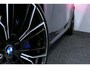 BMW 4-Serie Cabrio M440i xDrive High Executive / Air Collar (nekverwarming / BMW Laserlight / Elektr. verstelbare voorstoelen (links met memory) / Harman Kardon Surround Sound / Stoelverwarming / 20" / Rondomzichtcamera / HUD / Apple Carplay - Android Auto / Adaptief M onderstel / Elektr. wegklapbare trekhaak / Leder interieur / Dodehoekdetectie / Achteruitrijcamera