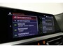 BMW 4-Serie Cabrio M440i xDrive High Executive / Air Collar (nekverwarming / BMW Laserlight / Elektr. verstelbare voorstoelen (links met memory) / Harman Kardon Surround Sound / Stoelverwarming / 20" / Rondomzichtcamera / HUD / Apple Carplay - Android Auto / Adaptief M onderstel / Elektr. wegklapbare trekhaak / Leder interieur / Dodehoekdetectie / Achteruitrijcamera