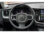 Volvo XC60 T6 Plug-in hybrid AWD Plus Bright | Panoramisch schuif-/kanteldak | Elektrisch verstelbare voorstoelen met geheugenfunctie | Stoel-/ stuurwielverwarming | 100% dealeronderhouden | Pilot assist | BLIS | All-season banden | 19 inch. lichtmetalen velgen | Apple carplay/ Android auto
