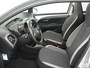 Toyota Aygo 1.0 VVT-i x-joy cabrio | Apple CarPlay / Android Auto (Navigatie | Open dak | Licht metalen velgen |