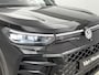 Volkswagen Tayron 1.5 eHybrid R-Line Edition | Navigatie | Apple carplay | Adaptieve cruise control | Travel Assist | Stoel en Stuurverwarming | 360' camera | Trekhaak | Panoramaschuif-kantel dak | 20" inch Velgen | Dodehoek sensoren | Parkeersensoren | Elektrische achterklep | Elektrisch verstelbare stoelen | Ledere bekleding |