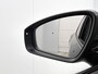 Volkswagen ID.4 Pro Limited Edition 77 kWh 286 PK | Trekhaak | Apple Carplay | Stoelverwarming | Android Auto | Keyless acces | Dodehoeksensoren | Camera | Ruiten getint | Navigatie | 19" Lichtmetalen velgen | Parkeersensoren | Adaptieve cruise control |