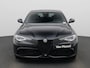 Alfa Romeo Giulia 2.0T Sprint | AUTOMAAT | APPLE CARPLAY | ANDROID AUTO | ACHTERUITRIJCAMERA | HALF LEDER | PARKEERSENSOREN| DAB RADIO | ADAPTIVE CRUISE CONTROL | BI XENON |