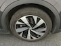 Volkswagen ID.4 First 77 kWh 204 PK | Navigatie | Parkeercamera | 20" LM velgen