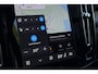 Volvo EX40 Single Motor Extended Range Ultra 82 kWh | Verwarmbare voorstoelen en stuurwiel | Warmtepomp | 360 graden camera | Adaptieve cruise control | Premium audio by Harman Kardon | Apple carplay/Android auto