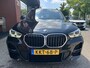 BMW X1 xDrive25e Executive M-Sport SOH 100% // FULL LED // NAVI // SPORTSTOELEN + STOELVERWARMING // PDC // ELEK. KOFFERKLEP