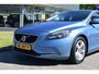 Volvo V40 2.0 T2 122PK Kinetic | Stoelverwarming | Cruise Control | PDC V+A | 16'' |