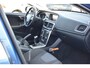 Volvo V40 2.0 T2 122PK Kinetic | Stoelverwarming | Cruise Control | PDC V+A | 16'' |