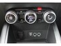 Renault Captur 1.6 E-Tech Plug-in Hybrid AUT 160 Intens | PHEV | automaat | BOSE audio | trekhaak | ALL SEASON BANDEN