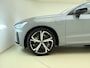 Volvo XC60 T8 455pk AWD Ultra Dark / Luchtvering / Bowers&Wilkins Audio / Massage / Ventilatie / 21'' / Gelamineerd Glas / Head-Up / 360 camera /