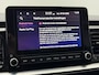 Kia Stonic 1.0 T-GDi MHEV DynamicLine | Trekhaak | Navigatie | Cruise | Two-Tone kleurstelling