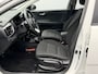 Kia Stonic 1.0 T-GDi MHEV DynamicLine | Trekhaak | Navigatie | Cruise | Two-Tone kleurstelling