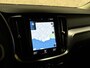 Volvo V60 2.0 B3 Sport 163Pk Automaat (APPLE CARPLAY, GROOT NAVI, CAMERA, GETINT GLAS, KEYLESS, SPORTSTOELEN, ELEK ACHTERKLEP, NIEUWE APK, NIEUWSTAAT)