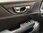 Volvo V60 2.0 B3 Sport 163Pk Automaat (APPLE CARPLAY, GROOT NAVI, CAMERA, GETINT GLAS, KEYLESS, SPORTSTOELEN, ELEK ACHTERKLEP, NIEUWE APK, NIEUWSTAAT)