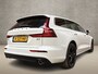 Volvo V60 2.0 B3 Sport 163Pk Automaat (APPLE CARPLAY, GROOT NAVI, CAMERA, GETINT GLAS, KEYLESS, SPORTSTOELEN, ELEK ACHTERKLEP, NIEUWE APK, NIEUWSTAAT)