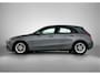 Mercedes-Benz A-klasse 160 Business Solution | Parkeerpakket met Camera | Ledkoplampen | Navigatie | Stoelverwarming | Inclusief 24 maanden Mercedes-Benz Certified garantie voor Europa.