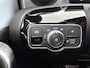 Mercedes-Benz CLA Shooting Brake 250 e AMG Plug-In Hybride AMG Line | Night Pakket | Trekhaak | Sfeerverlichting | Ledkoplampen | Achteruitrijcamera | KeyLess-Go. Inclusief 24 maanden Mercedes-Benz Certified garantie voor Europa.