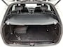Mercedes-Benz GLA 250 e AMG Plug-In Hybride AMG Line | Night Pakket | Trekhaak | Panorama Schuif Kanteldak | 20 Inch AMG Velgen | Dodehoek Assist | Stuur en Stoelverwarming. Inclusief 24 maanden Mercedes-Benz Certified garantie voor Europa.