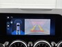 Mercedes-Benz GLA 250 e AMG Plug-In Hybride AMG Line | Night Pakket | Trekhaak | Panorama Schuif Kanteldak | 20 Inch AMG Velgen | Dodehoek Assist | Stuur en Stoelverwarming. Inclusief 24 maanden Mercedes-Benz Certified garantie voor Europa.