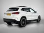 Mercedes-Benz GLA 250 e AMG Plug-In Hybride AMG Line | Night Pakket | Trekhaak | Panorama Schuif Kanteldak | 20 Inch AMG Velgen | Dodehoek Assist | Stuur en Stoelverwarming. Inclusief 24 maanden Mercedes-Benz Certified garantie voor Europa.