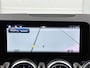 Mercedes-Benz GLA 250 e AMG Plug-In Hybride AMG Line | Night Pakket | Trekhaak | Panorama Schuif Kanteldak | 20 Inch AMG Velgen | Dodehoek Assist | Stuur en Stoelverwarming. Inclusief 24 maanden Mercedes-Benz Certified garantie voor Europa.
