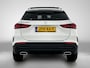 Mercedes-Benz GLA 250 e AMG Plug-In Hybride AMG Line | Night Pakket | Trekhaak | Panorama Schuif Kanteldak | 20 Inch AMG Velgen | Dodehoek Assist | Stuur en Stoelverwarming. Inclusief 24 maanden Mercedes-Benz Certified garantie voor Europa.