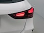 Mercedes-Benz GLA 250 e AMG Plug-In Hybride AMG Line | Night Pakket | Trekhaak | Panorama Schuif Kanteldak | 20 Inch AMG Velgen | Dodehoek Assist | Stuur en Stoelverwarming. Inclusief 24 maanden Mercedes-Benz Certified garantie voor Europa.