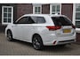 Mitsubishi Outlander 2.0 PHEV Business Edition Wij zijn op afspraak geopend! Graag bellen voor uw komst.