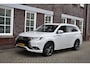 Mitsubishi Outlander 2.0 PHEV Business Edition Wij zijn op afspraak geopend! Graag bellen voor uw komst.