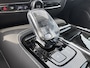 Volvo V60 2.0 T6 Plug-in hybrid AWD Ultra Dark | Google | Long Range | Schuif-/Kanteldak | Adaptieve Cruise Control | DAB | Head-Up Display | Camera | Stoelverwarming Voor + Achter | Harman Kardon Audio | Getint Glas | Zitverlenging | Elek. Stoelen | Memory | 19" LM