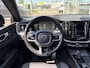 Volvo XC60 2.0 Recharge T6 AWD R-Design / Automaat / NL-Auto / Styling-Pack / 22'' LMV / Dealer-Onderhouden / ERAD reeds vervangen / Pilot-Assist / Open-Panodak / Elektr.-Uitklapbare Trekhaak / Stoel-/Stuurverwarming / Adaptieve Cruise-Control Stop&Go / Climate-Control / Keyless / LED / Dodehoek-Detectie / Apple-Carplay & Android-Auto / Elektr.-Stoelen met Geheugen / DAB Radio-Bluetooth / Navi / Elektr.-Achterklep / Standkachel / PDC V+A / Camera / ENZ.