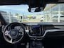 Volvo XC60 2.0 Recharge T6 AWD R-Design / Automaat / NL-Auto / Styling-Pack / 22'' LMV / Dealer-Onderhouden / ERAD reeds vervangen / Pilot-Assist / Open-Panodak / Elektr.-Uitklapbare Trekhaak / Stoel-/Stuurverwarming / Adaptieve Cruise-Control Stop&Go / Climate-Control / Keyless / LED / Dodehoek-Detectie / Apple-Carplay & Android-Auto / Elektr.-Stoelen met Geheugen / DAB Radio-Bluetooth / Navi / Elektr.-Achterklep / Standkachel / PDC V+A / Camera / ENZ.