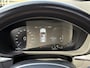 Volvo XC60 2.0 Recharge T6 AWD R-Design / Automaat / NL-Auto / Styling-Pack / 22'' LMV / Dealer-Onderhouden / ERAD reeds vervangen / Pilot-Assist / Open-Panodak / Elektr.-Uitklapbare Trekhaak / Stoel-/Stuurverwarming / Adaptieve Cruise-Control Stop&Go / Climate-Control / Keyless / LED / Dodehoek-Detectie / Apple-Carplay & Android-Auto / Elektr.-Stoelen met Geheugen / DAB Radio-Bluetooth / Navi / Elektr.-Achterklep / Standkachel / PDC V+A / Camera / ENZ.