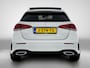 Mercedes-Benz A-klasse 180 AMG Nightpakket | Panoramadak | Sfeerverlichting | CarPlay | Augmented Reality | Parkeerpakket met Camera |. Inclusief 24 maanden Mercedes-Benz Certified garantie voor Europa.