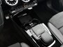 Mercedes-Benz A-klasse 180 AMG Nightpakket | Panoramadak | Sfeerverlichting | CarPlay | Augmented Reality | Parkeerpakket met Camera |. Inclusief 24 maanden Mercedes-Benz Certified garantie voor Europa.
