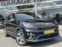 Kia Niro EV e-Niro ExecutiveLine 64 kWh | SOH: 97,3% | Fase 3 | Warmtepomp | Adaptive CC | Navi |