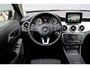 Mercedes-Benz GLA 180 d Ambition | Stoelverwarming | Cruise Control | Elektrische Achterklep | Parkeerassistent | Bi-Xenon |
