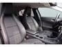Mercedes-Benz GLA 180 d Ambition | Stoelverwarming | Cruise Control | Elektrische Achterklep | Parkeerassistent | Bi-Xenon |