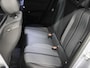 Peugeot e-2008 EV Allure Avantage 54 kWh 156PK | 1ste eigenaar | AppleCarPlay/AndroidAuto | Climate Control | Adaptive Cruise Control | 360'Camera | Keyless | FULL LED | Navigatie | LMV | Parkeersensoren | Privacy Glass | Isofix |