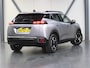 Peugeot e-2008 EV Allure Avantage 54 kWh 156PK | 1ste eigenaar | AppleCarPlay/AndroidAuto | Climate Control | Adaptive Cruise Control | 360'Camera | Keyless | FULL LED | Navigatie | LMV | Parkeersensoren | Privacy Glass | Isofix |