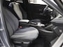 Peugeot e-2008 EV Allure Avantage 54 kWh 156PK | 1ste eigenaar | AppleCarPlay/AndroidAuto | Climate Control | Adaptive Cruise Control | 360'Camera | Keyless | FULL LED | Navigatie | LMV | Parkeersensoren | Privacy Glass | Isofix |
