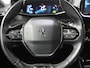 Peugeot e-2008 EV GT Pack 50 kWh 136PK | 1ste eigenaar | 3 FASE | AppleCarplay/AndroidAuto | Schuifkanteldak | Alcantara/LEER | 18"LMV | Camera | AUTOMAAT | Keyless | Adaptive Cruise Control | Climate Control | Camera | FULL LED | Two-Tone | Sfeerverlichting | Isofix | Privacy Glass |