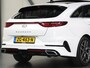 Kia ProCeed 1.4 140PK T-GDI GT-PlusLine | 2de eigenaar | AppleCarPlay/AndroidAuto | Alcantra/Lederenbekleding | Schuifkanteldak | JBL Audio | Navigatie | Cruise Control | Keyless | Stoel/StuurVerwarming | Camera | Isofix | Privacy Glass | Elektrische Achterklep | Trekhaak |