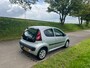 Peugeot 107 1.0 Première 1e Eigenaar Airco Toerenteller 4 deurs Elk Ramen