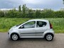 Peugeot 107 1.0 Première 1e Eigenaar Airco Toerenteller 4 deurs Elk Ramen
