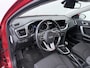 Kia Ceed Sportswagon 1.0 T-GDi 120PK DynamicLine - Navigatie - Camera - Climate control - Cruise control - Afneembare trekhaak - Fabrieksgarantie tot 05-2027