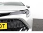 Toyota Corolla Touring Sports 1.8 Hybrid Dynamic | two-tone | Navigatie | Trekhaak | Apple Carplay/Android Auto |